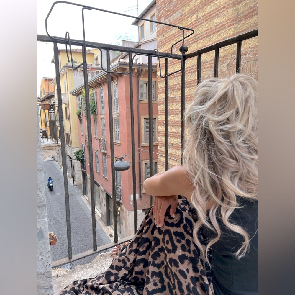 Meet your Posher, Emily